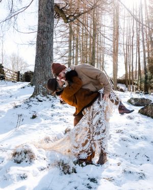 Elopement photography - bride and groom dip and kiss