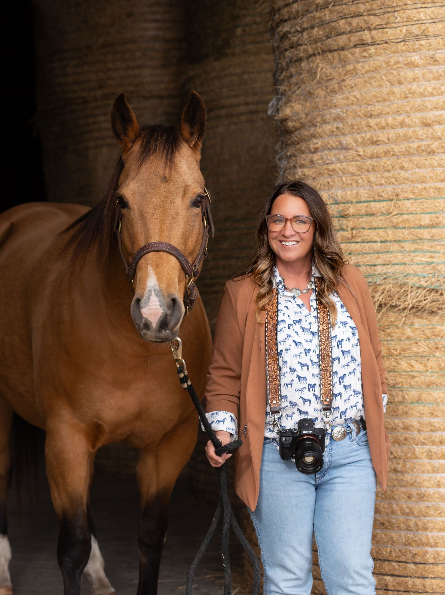 Western lifestyle, photographer, cowgirl