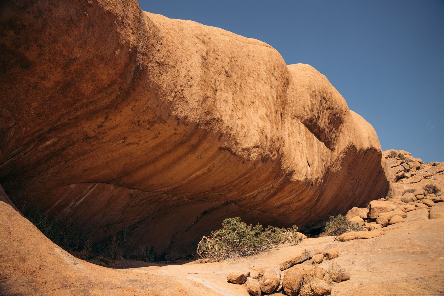 grotte peinture rupestre spitzkoppe