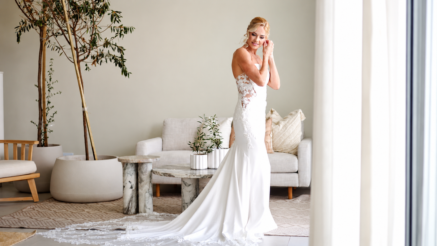 Bride getting ready at STAY by Inimitable in Gauteng, photographed by JPB Media Weddings