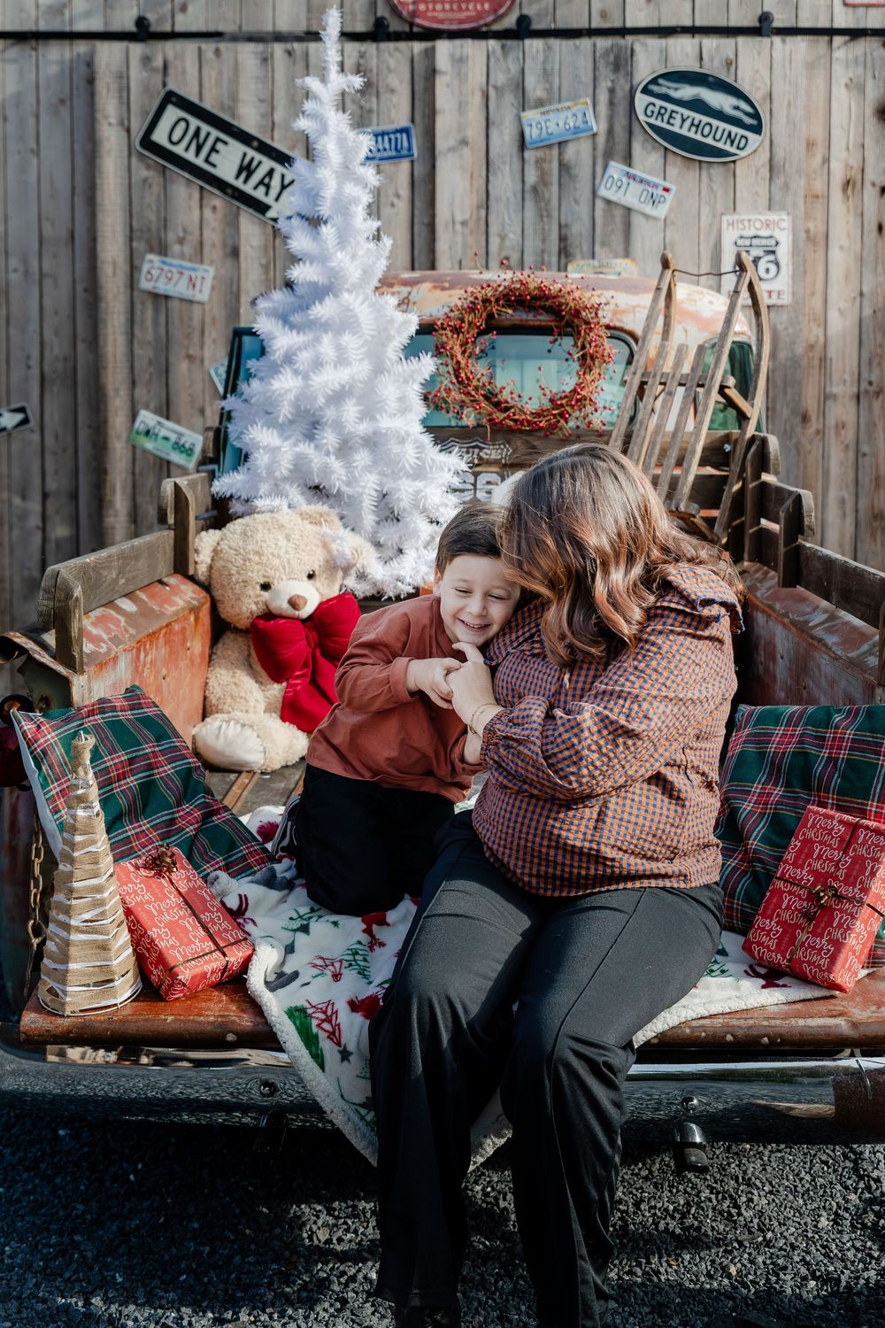 Découvrez les mini-séances photo de Noël de Charlotte Delsart, photographe près de Douai et Cambrai.