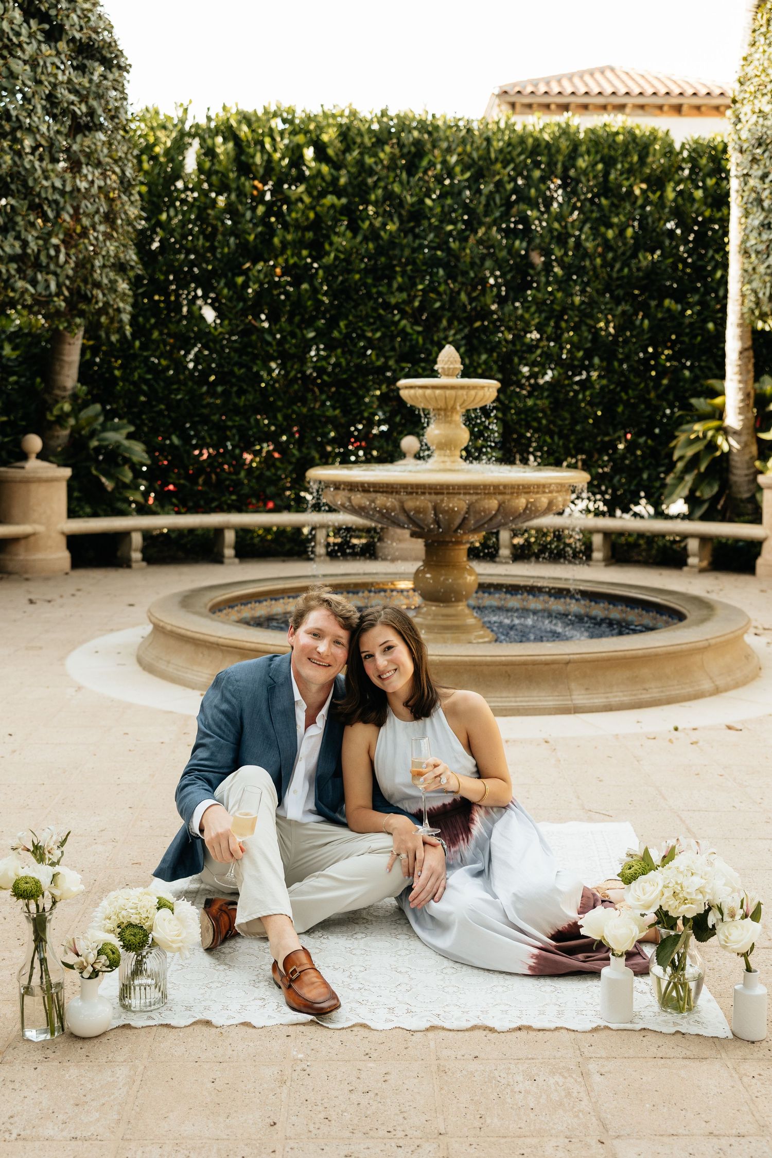 Proposal with greenery in Jacksonville, FL. Jacksonville Proposal Photographer, Jacksonville Engagement Photographer - Lindsay McDow Photo