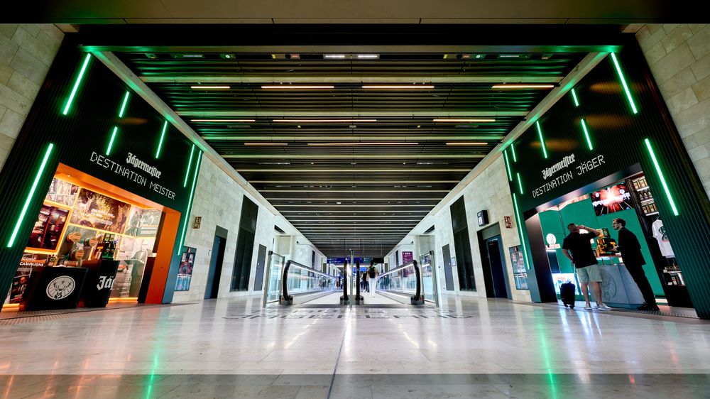 Jägermeister Jägerland Travel Retail activation at Frankfurt Airport Terminal 3 photographed by Adam Bertalan
