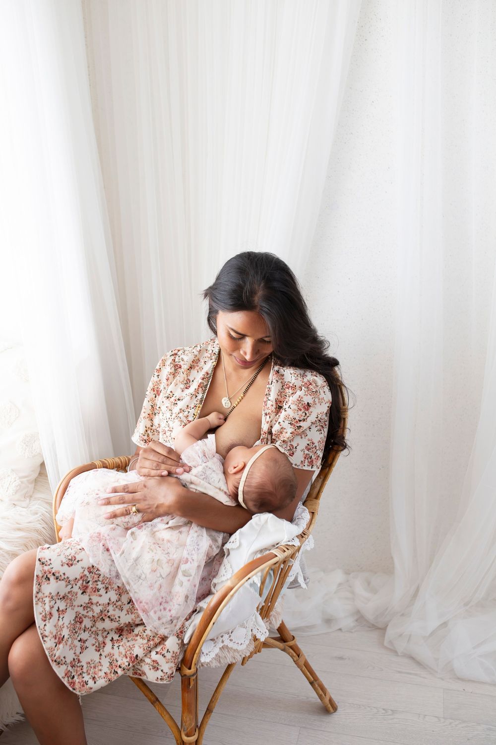 breastfeeding portrait by little wonderland photography widnes cheshire