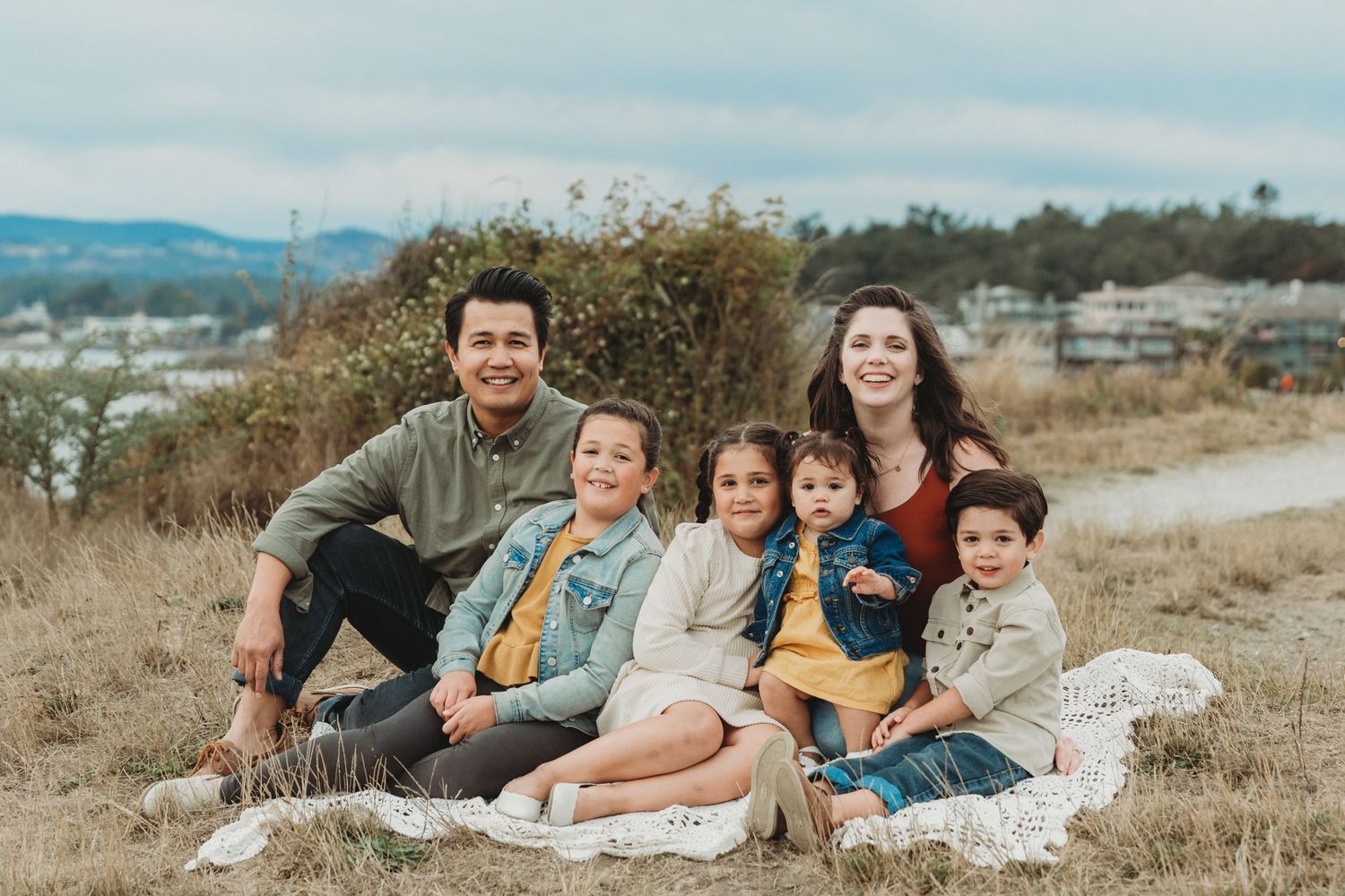 family photographer victoria bc, baby photographer victoria bc, photographer victoria bc,