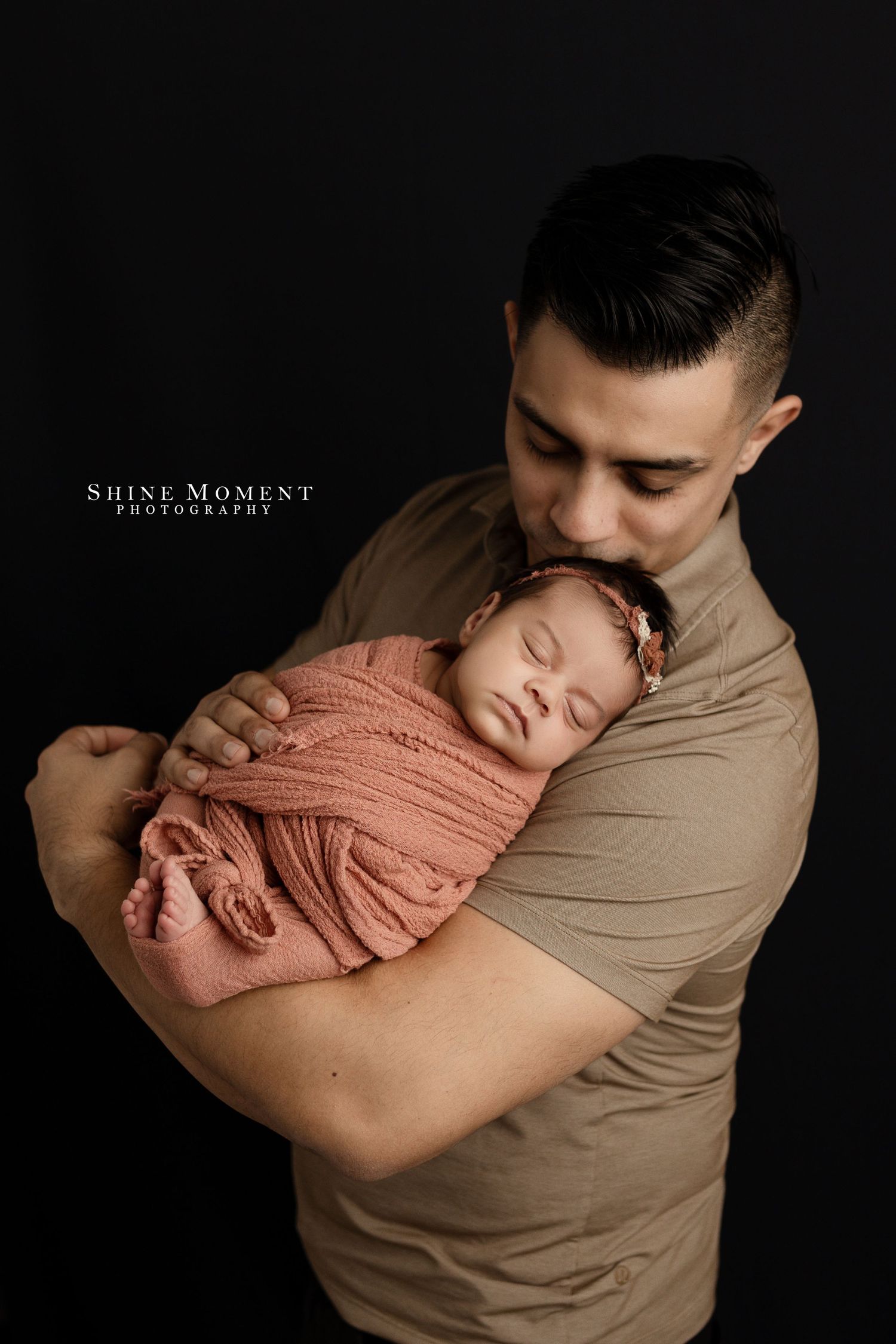 family photographer Victoria bc., Newborn photographer victoria bc., Maternity Photographer victoria bc.,