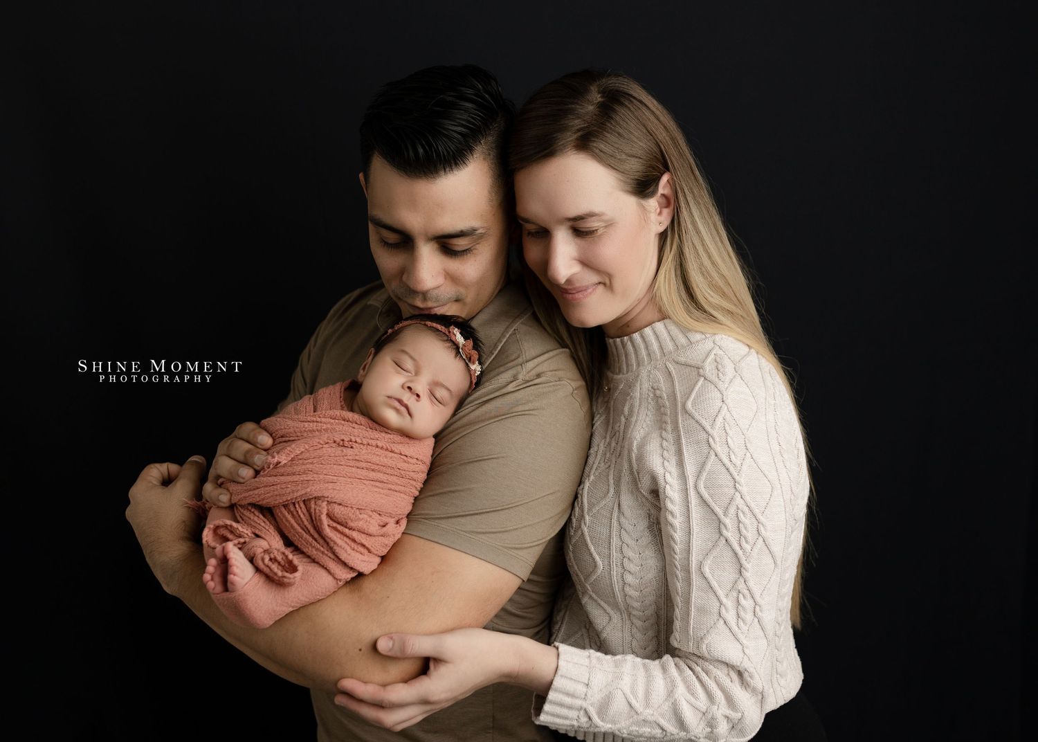 family photographer Victoria bc., Newborn photographer victoria bc., Maternity Photographer victoria bc.,