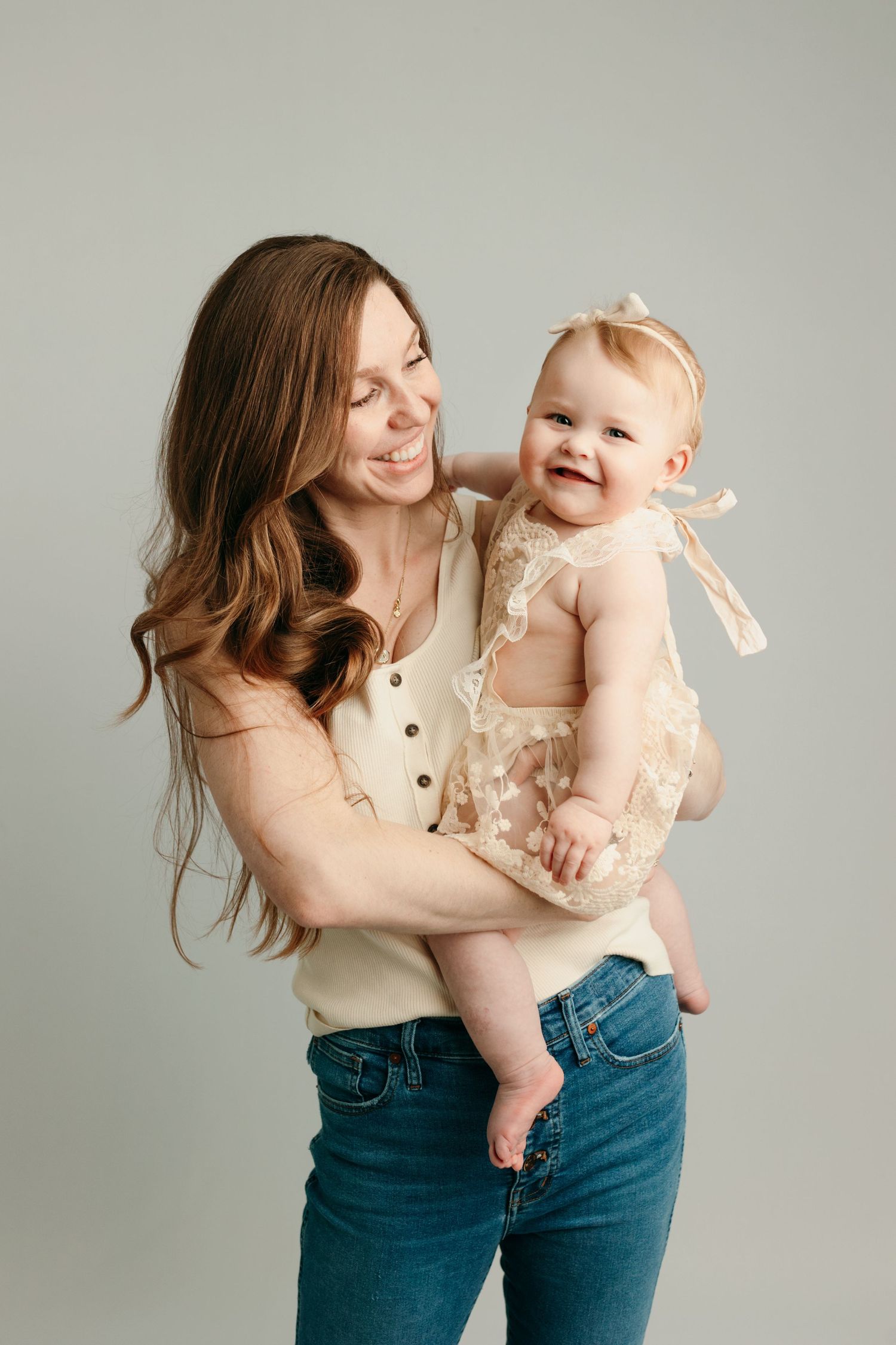 family photographer Victoria bc., Newborn photographer victoria bc., Photographer victoria bc.,