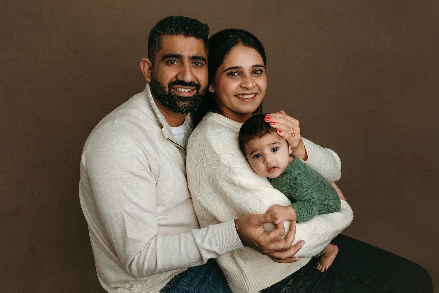 family photographer in victoria bc, maternity photograper in victoria bc, newborn photographer victoria bc, photographer victoria bc., yyj,