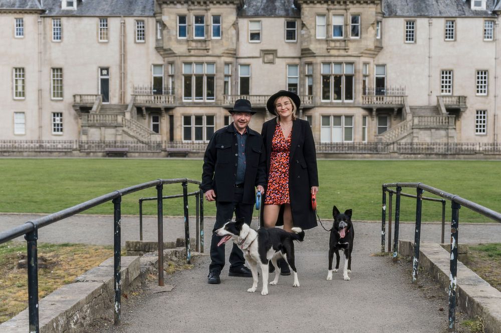 Central Scotland Wedding Photographer 
Scottish Wedding Photographer
Falkirk Wedding Photographer
Callendar Park
Spring Mini Session