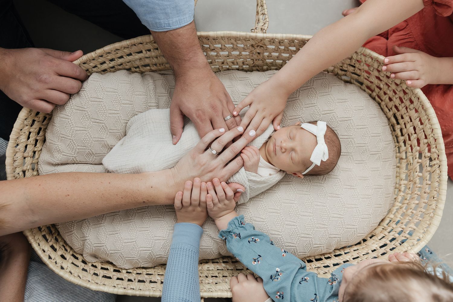kansas city newborn photographer