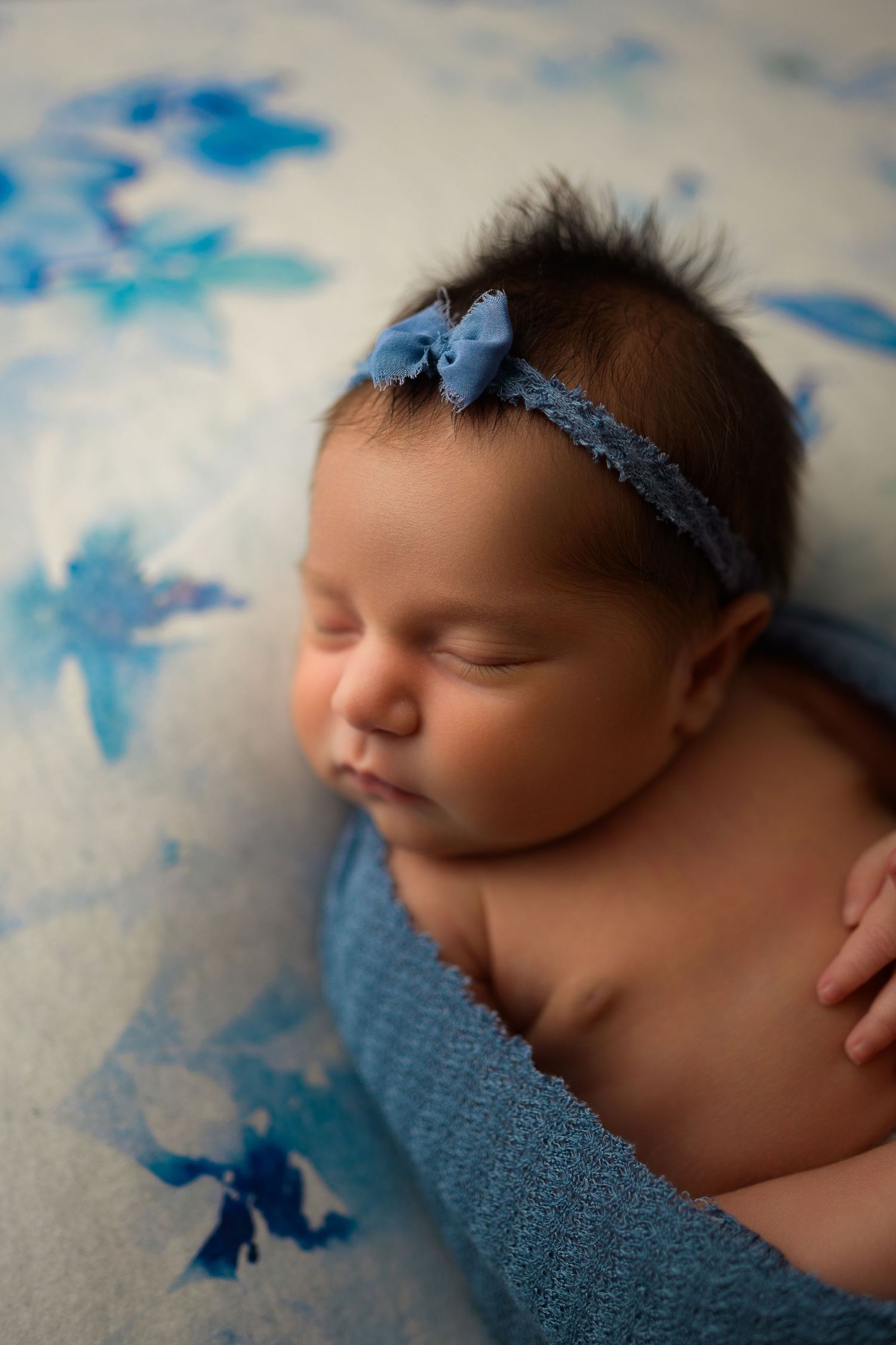 Studio newborn by Dayton, Ohio based newborn photographer Disney Magic Photography, serving Beavercreek, Bellbrook, Kettering and more.