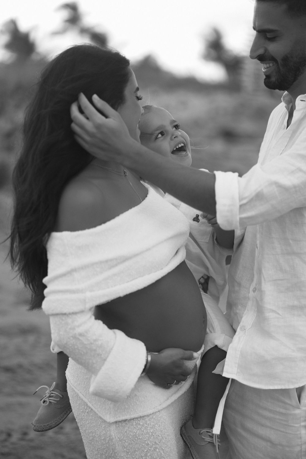 Miami family photographer, Miami family photography, West Palm Beach family photographer, Miami motherhood photographer
