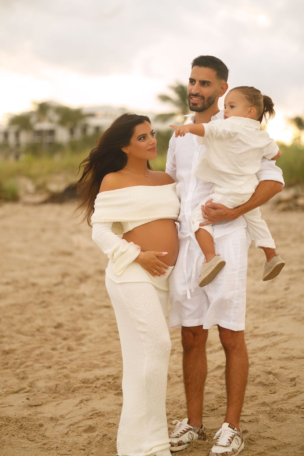 Miami family photographer, Miami family photography, West Palm Beach family photographer, Miami motherhood photographer