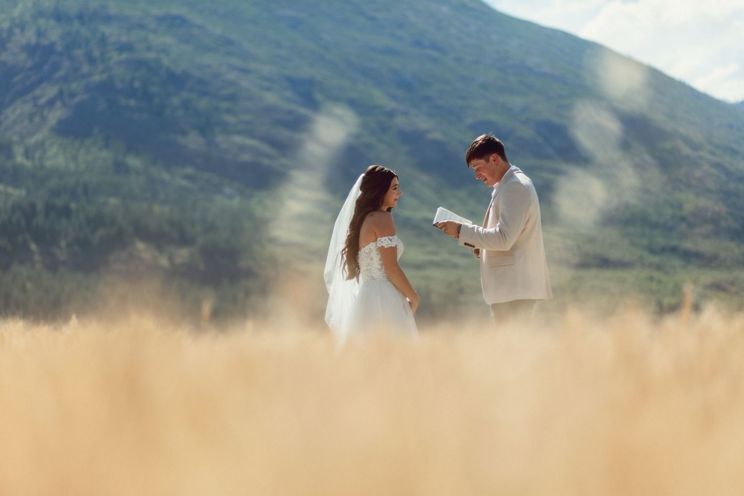 North Idaho Wedding and Elopement Photographer - Adventure Couples - Sandpoint Wedding Photographer
