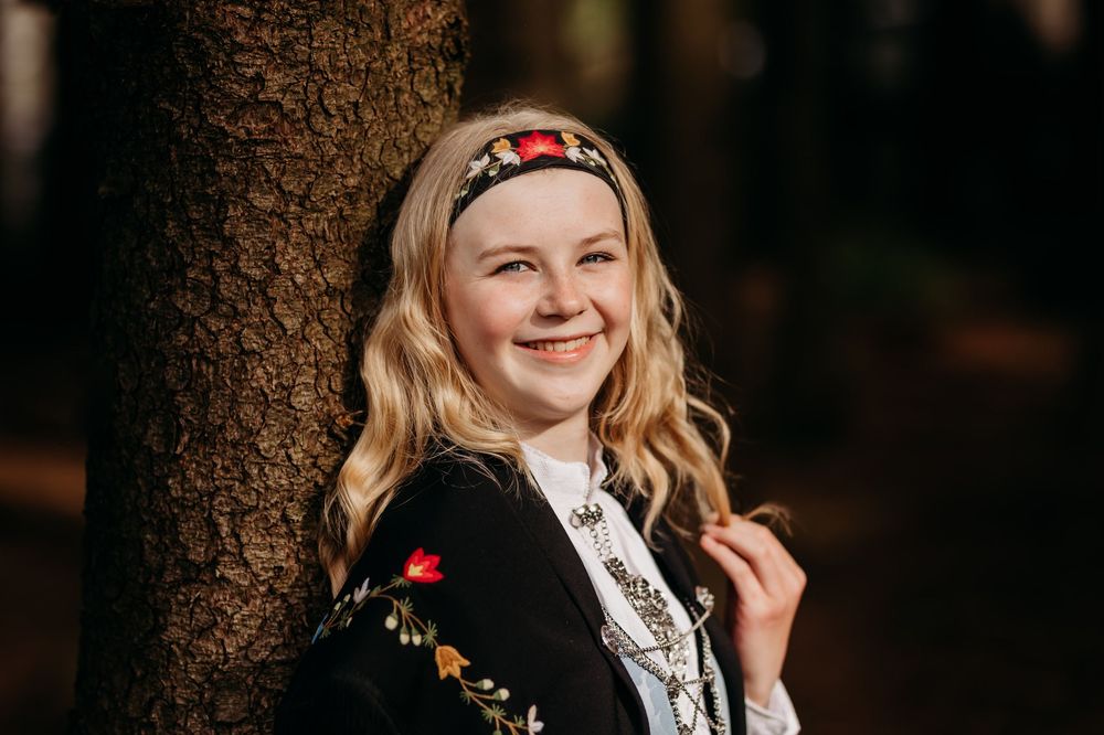 Konfirmantfotografering utendørs på Jæren