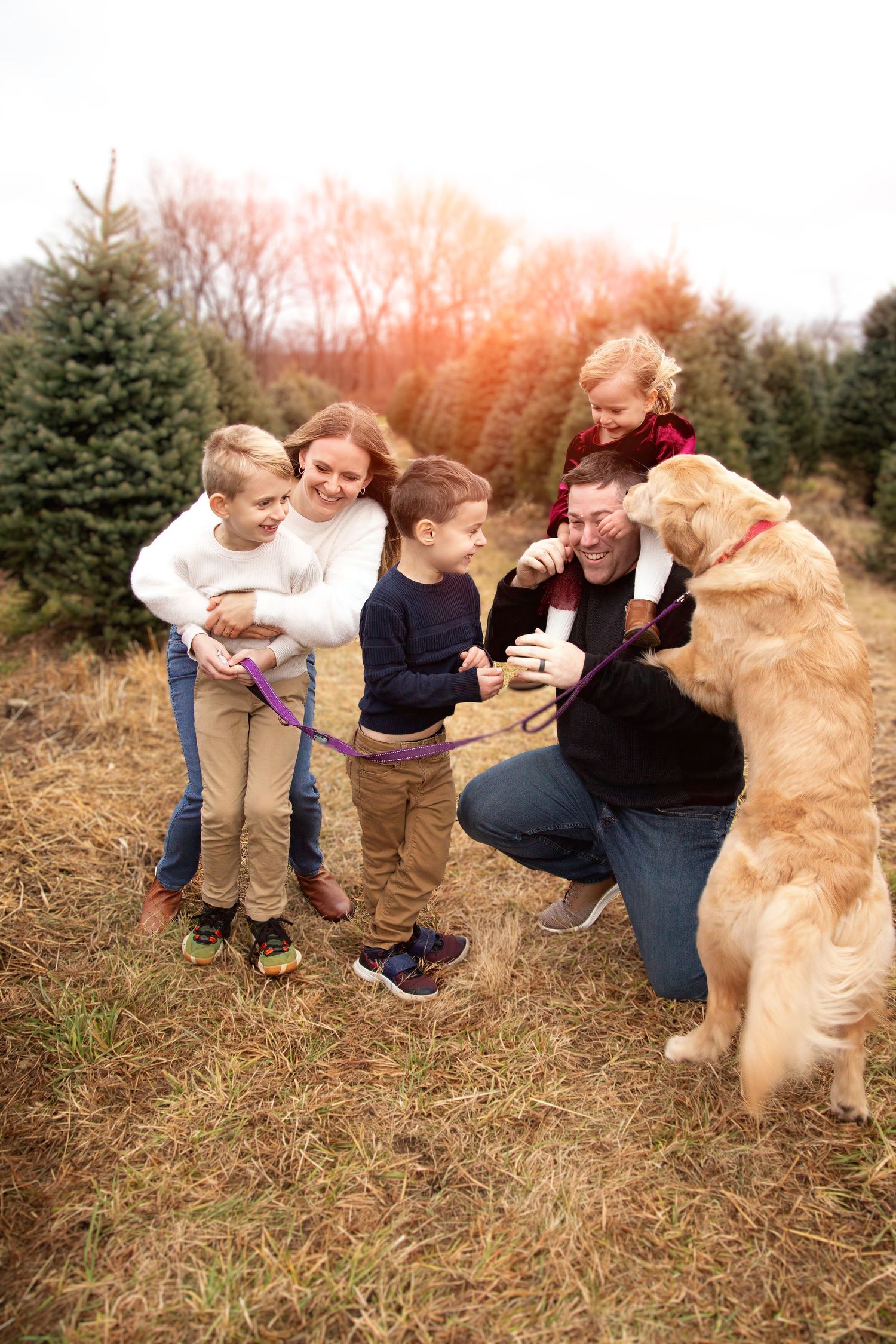 outdoor lifestyle family photo Ellington, Connecticut with family dog