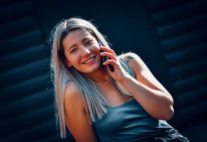 Stil personal in social media. Ședință foto. Fotograf profesionist București si toată România. Preț mic, albume foto botez.