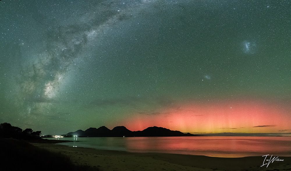 Aurora Australis, Tasmania, 8 May 2024