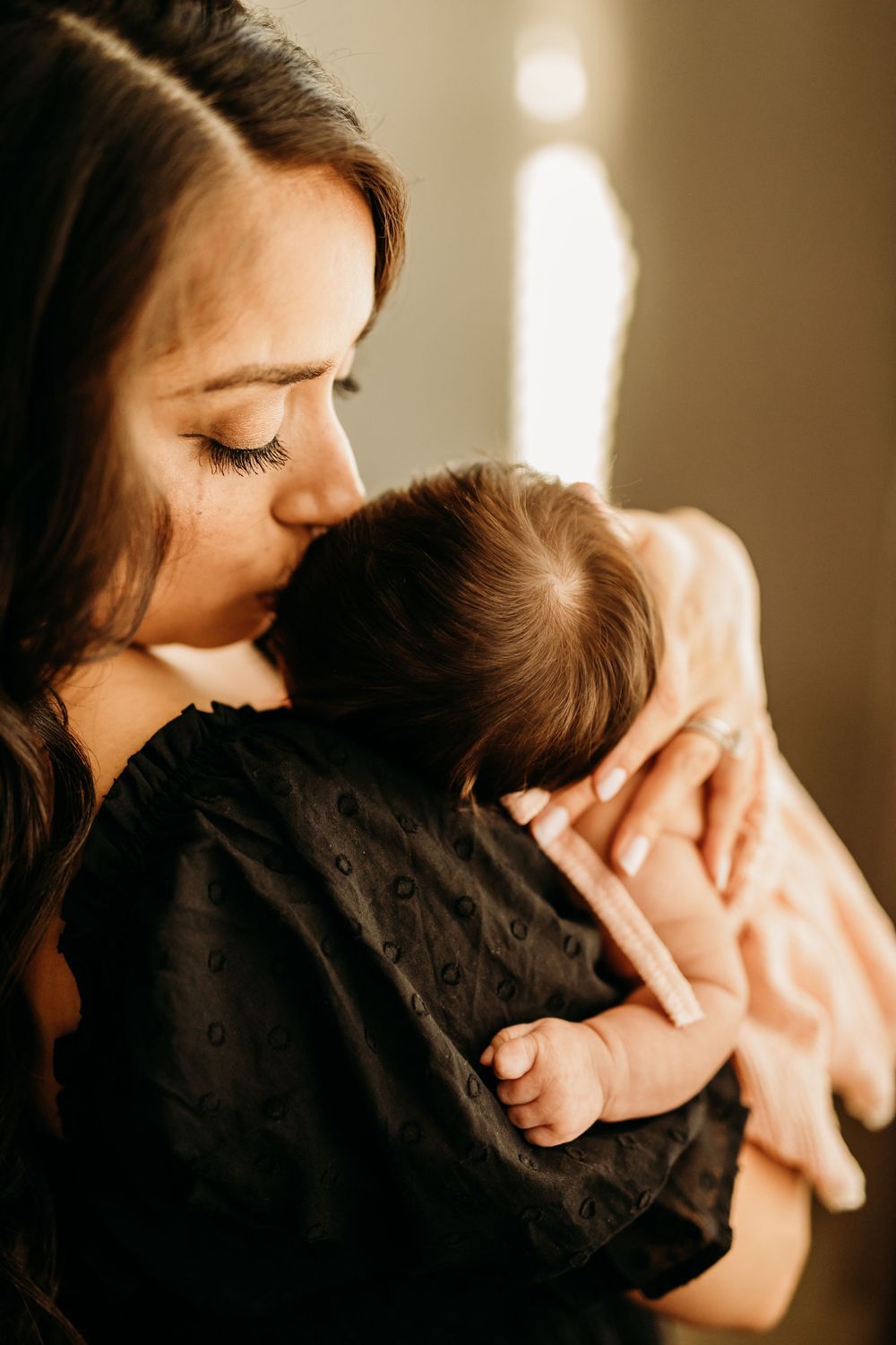 buda Texas in home newborn family pictures