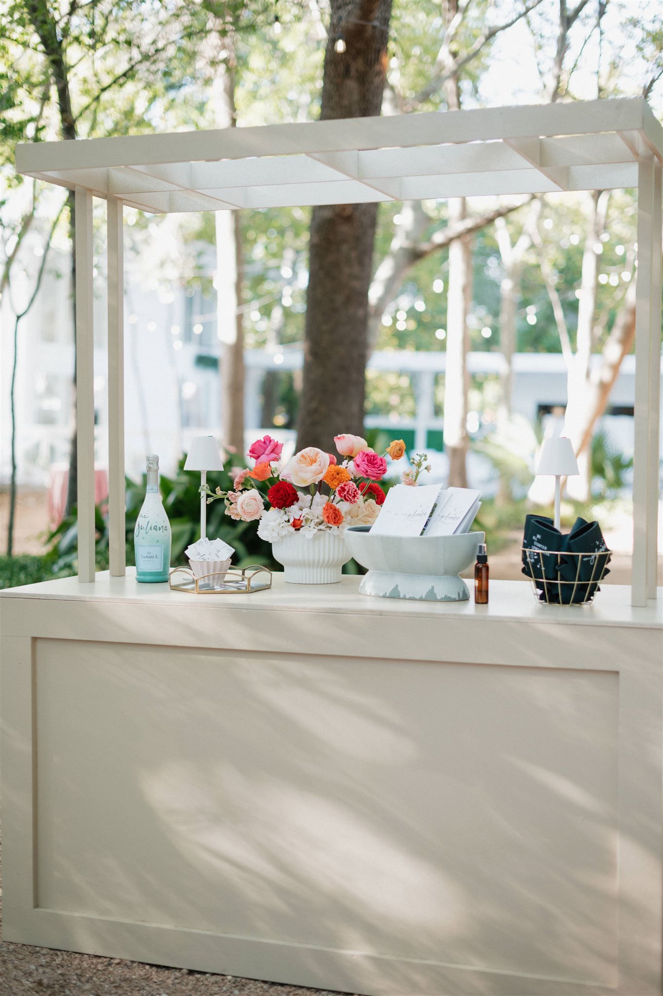 Garden wedding reception at The Juliana in Houston Texas