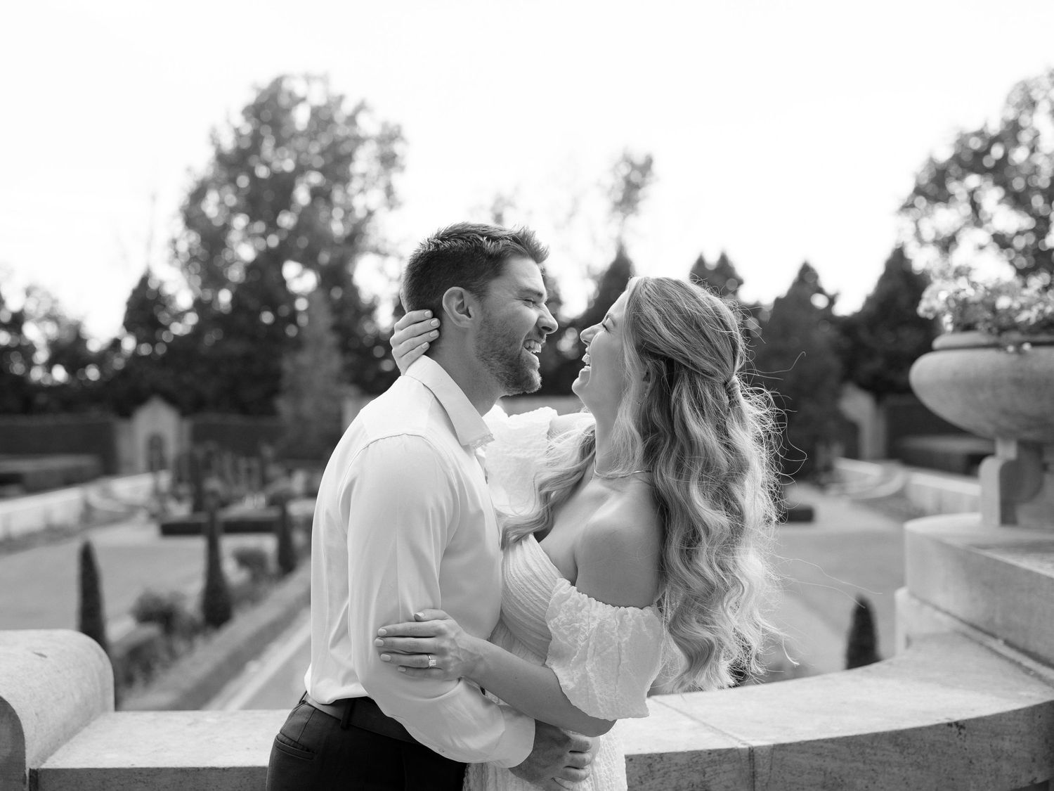 Romantic outdoor photo series capturing tender moments at sunset.