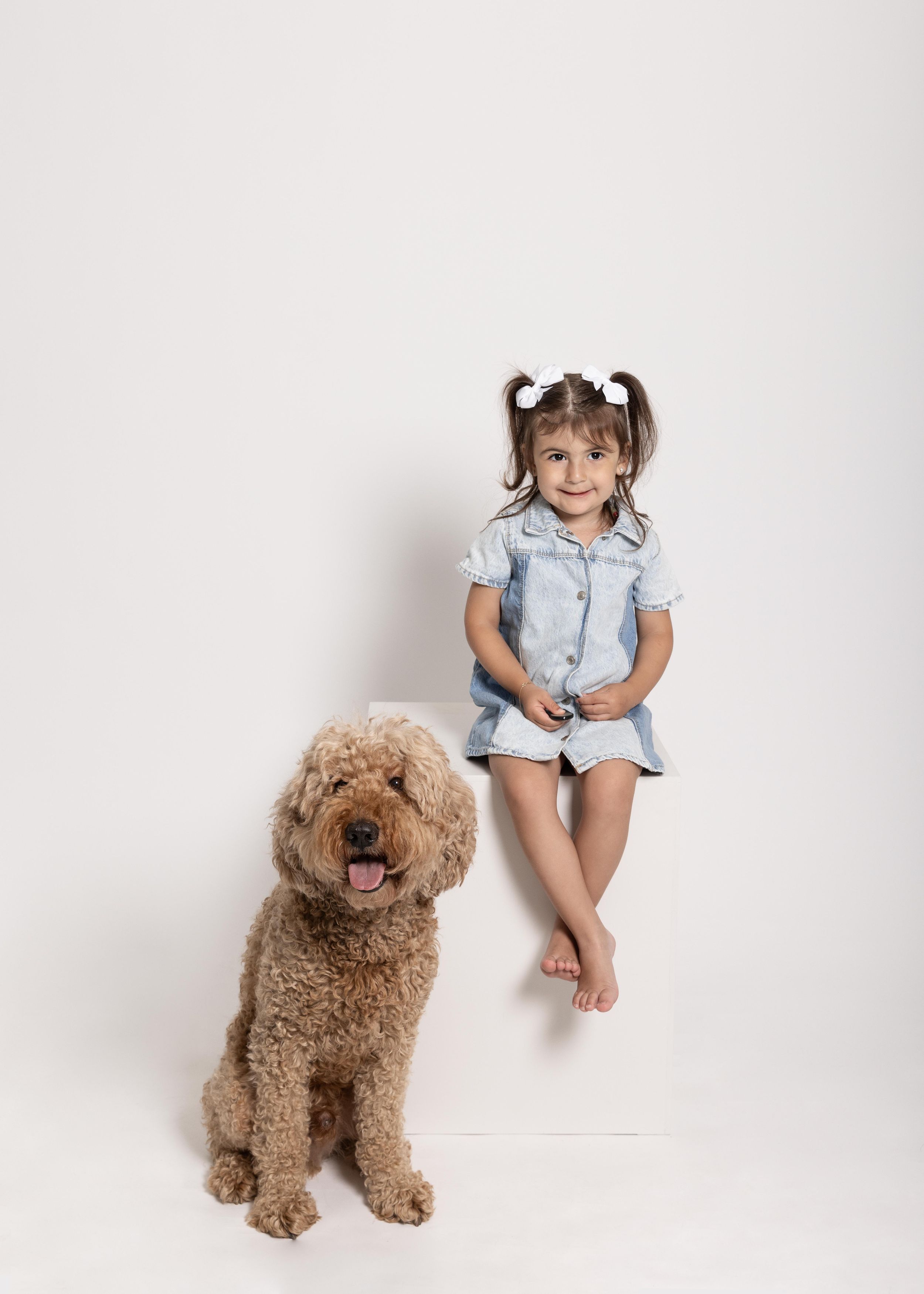 Séance photo à Lausanne – Photographe grossesse, famille, couple, bébé, portrait dans le canton de Vaud.
Un studio photo en libre-service