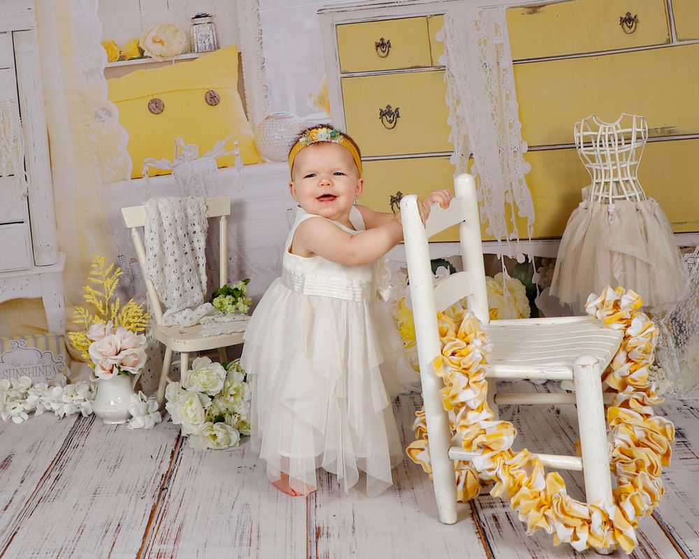 JACKSONVILLE, FLORIDA-ST. AUGUSTINE- STUDIO- MILESTONE-SITTER-SMASH CAKE SESSION- PHOTOGRAPHY