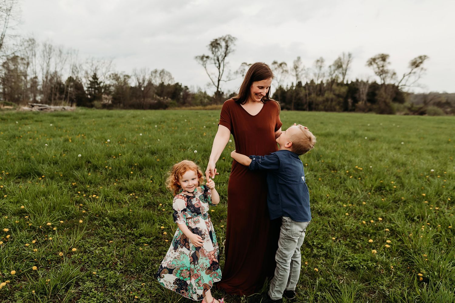 Fenton Michigan Family Photographer