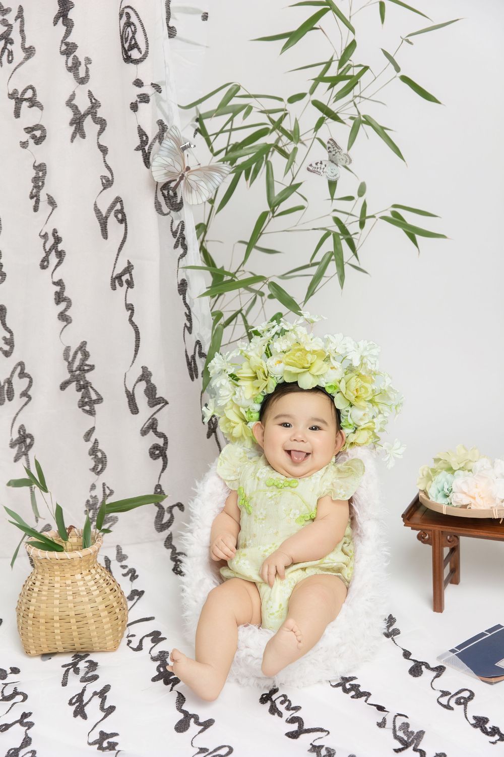 Seattle best Newborn photo
seattle Newborn photographer recommendation
Seattle maternity photo
Seattle milestone photo
Seattle family photo