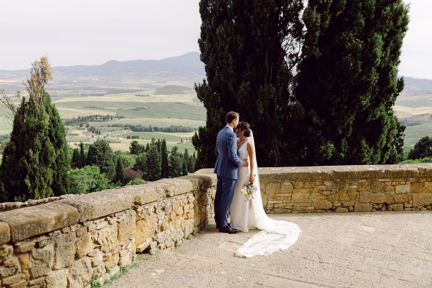 Tuscany destination wedding photographer