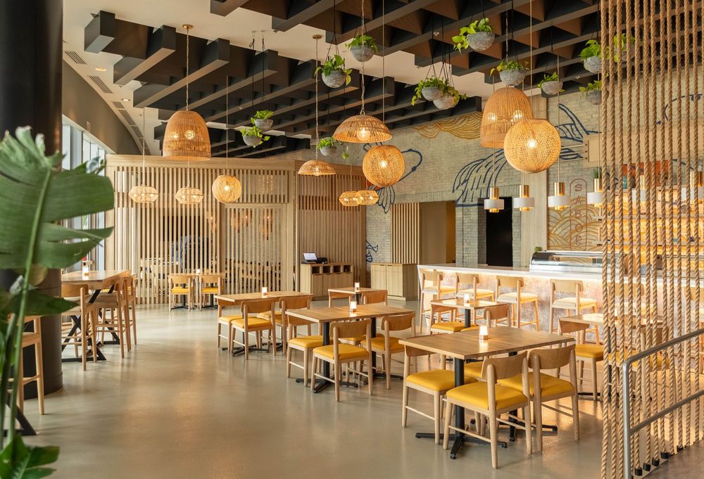 Fotografia de arquitectura e interiores. Esta es una foto de un comercio restaurante