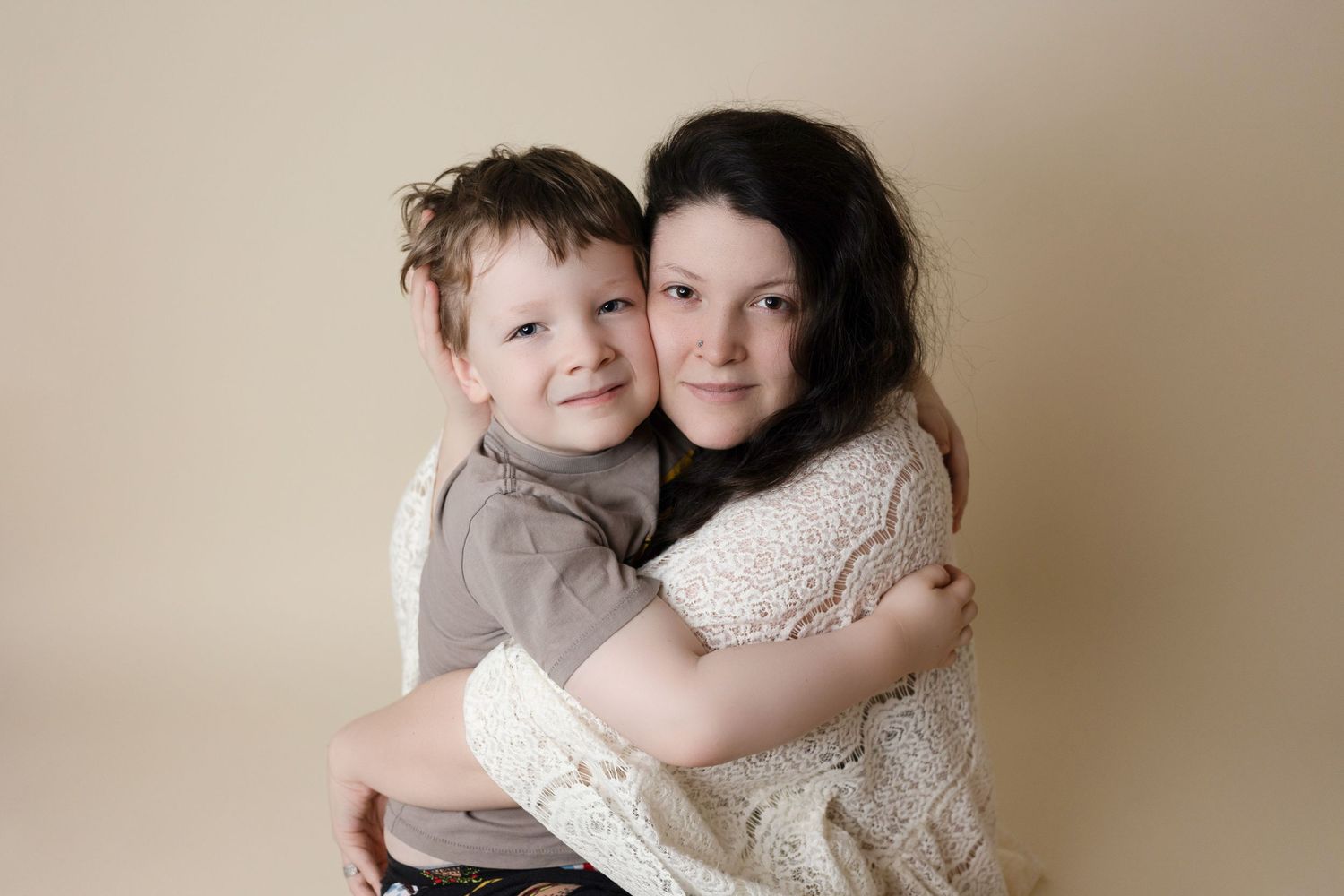 Sydney Mugford. Smile On Photography Milton Ontario. Newborn Photographer