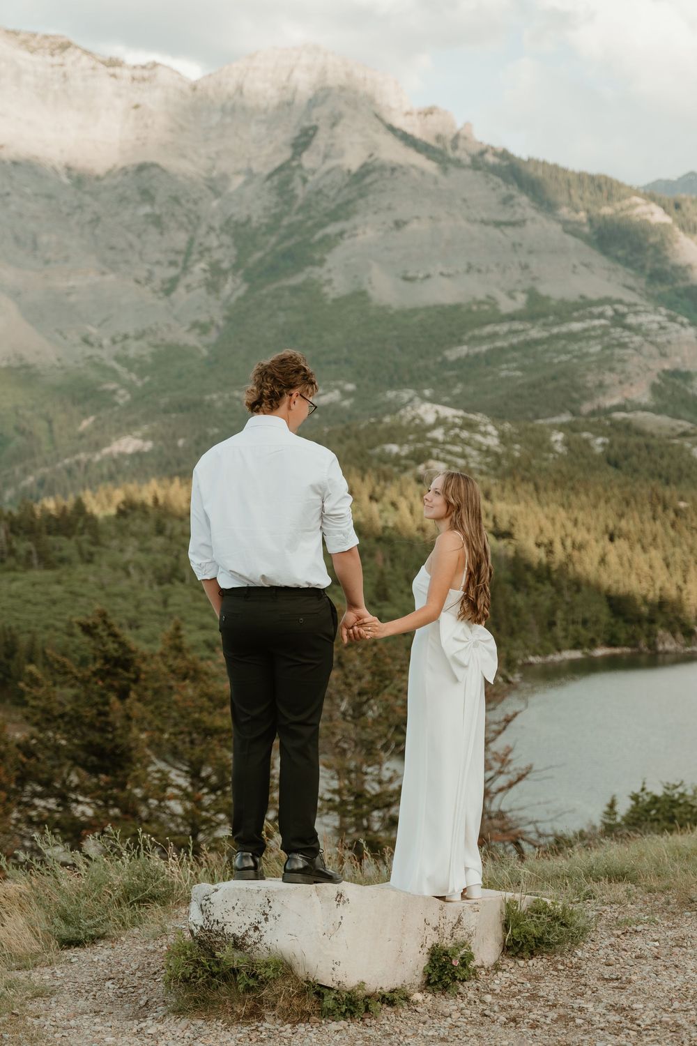 Calgary Professional Photographer, Calgary Wedding Photographer, Calgary Couples Photographer, Waterton Parks Alberta Photographer