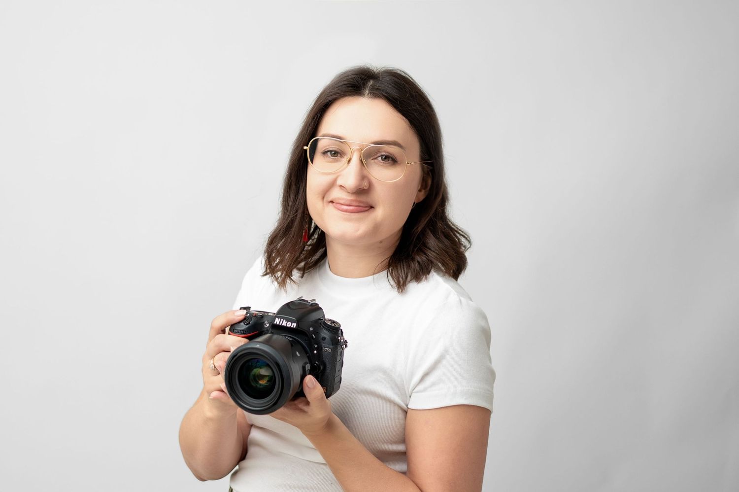 Mariola, specializing in custom newborn photography in the Twin Cities area, MN