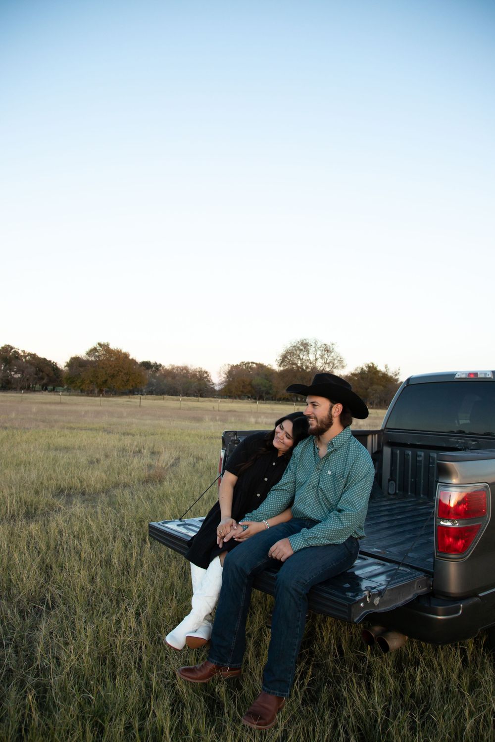 Couple Sitting in Truck, Stephenville Couples Photographer, Erath County Couples Photographer,