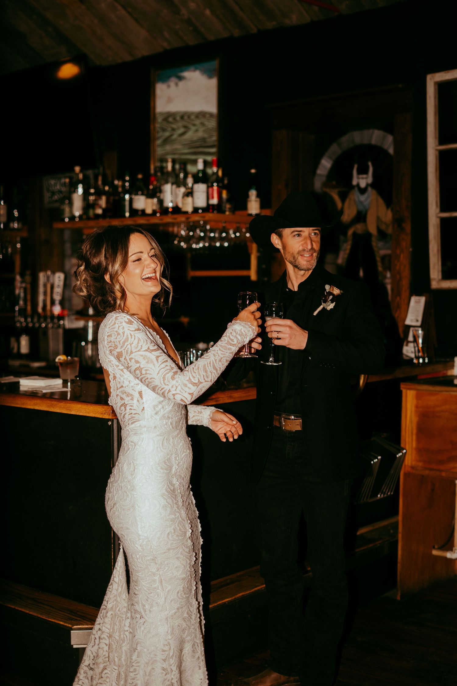 Perfect inspiration for adventure elopements, rustic weddings, and golden hour bridal photography in a national park setting