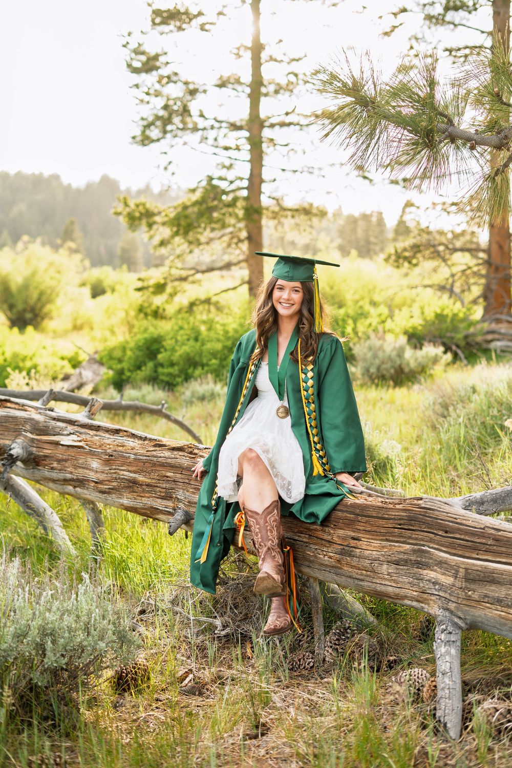 Reno/Tahoe Senior and Graduation Photographer
