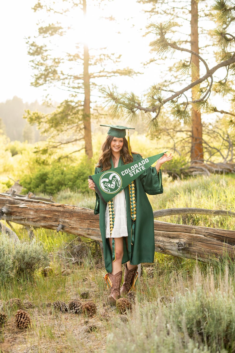 Reno/Tahoe Senior and Graduation Photographer