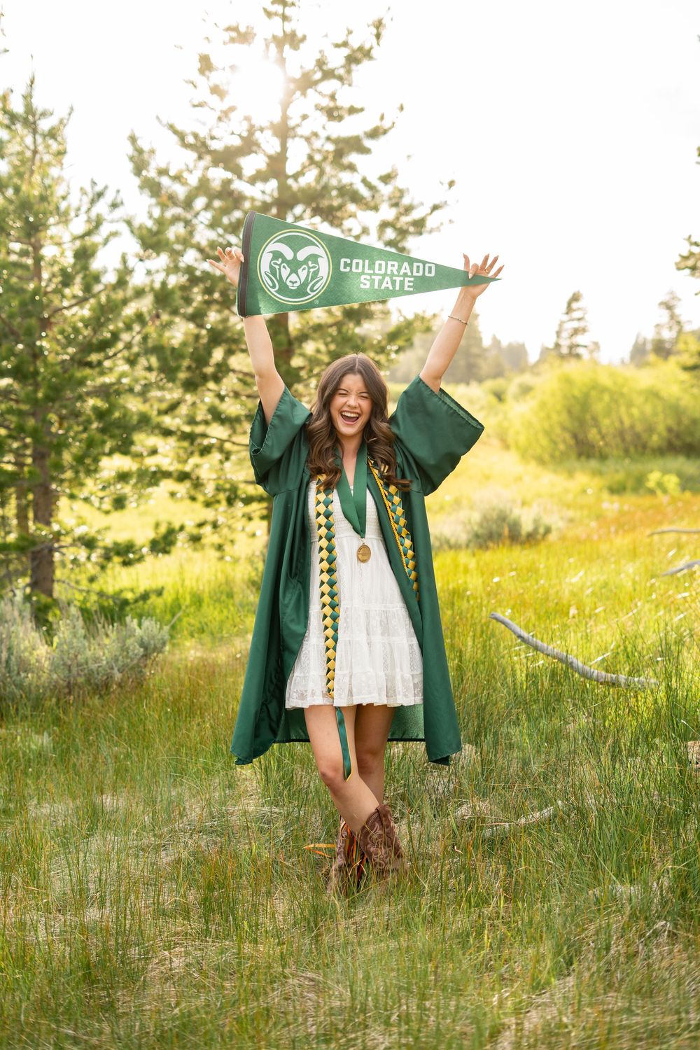 Reno/Tahoe Senior and Graduation Photographer