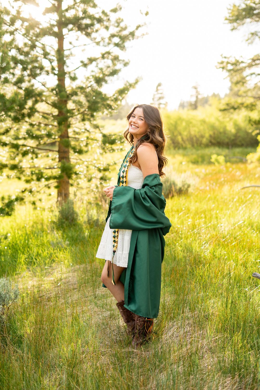 Reno/Tahoe Senior and Graduation Photographer