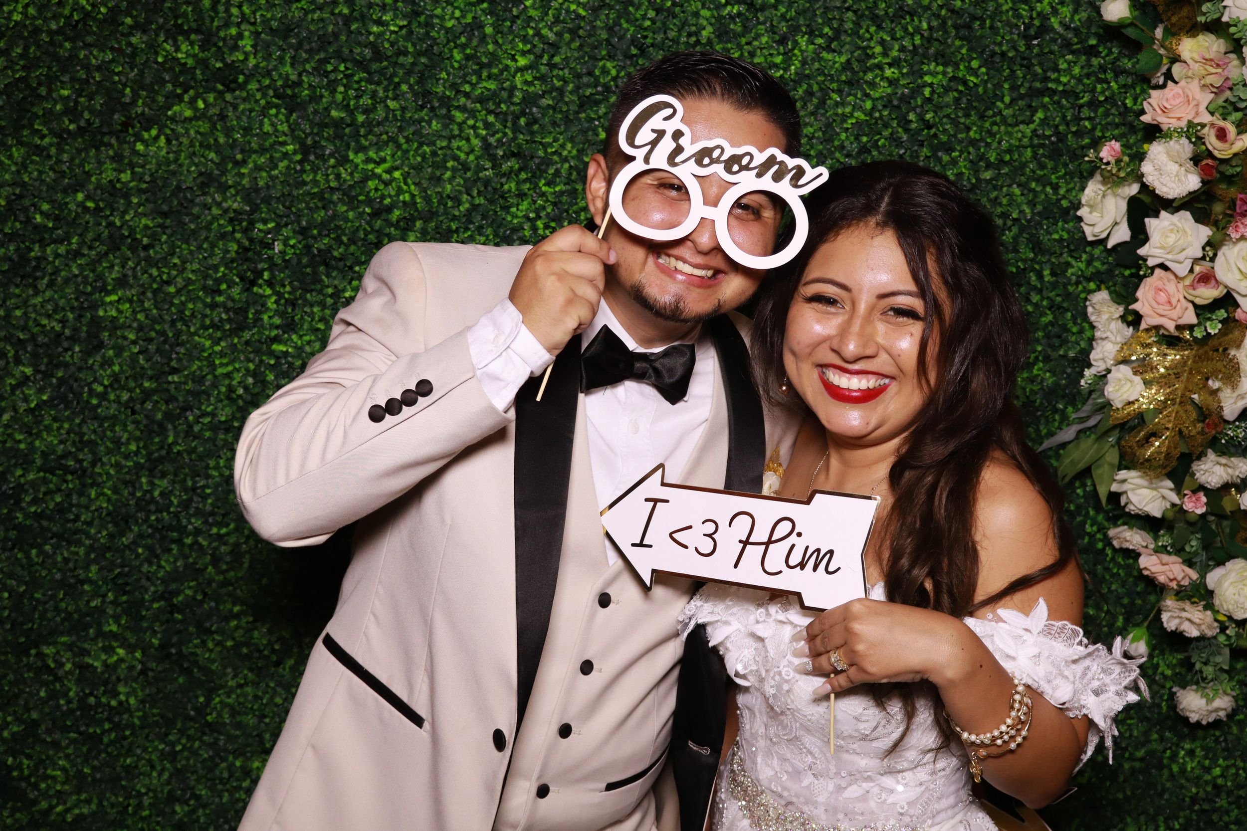 This wedding couple enjoyed our props and backdrop options for their wedding. They opted for the album so they got a copy of each photo.