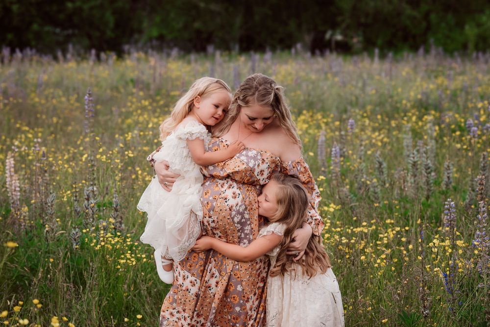 Charlotte Ann Photography - Maternity Portrait Photography. Pacific Northwest Photographer. Forks, Washington Photographer.