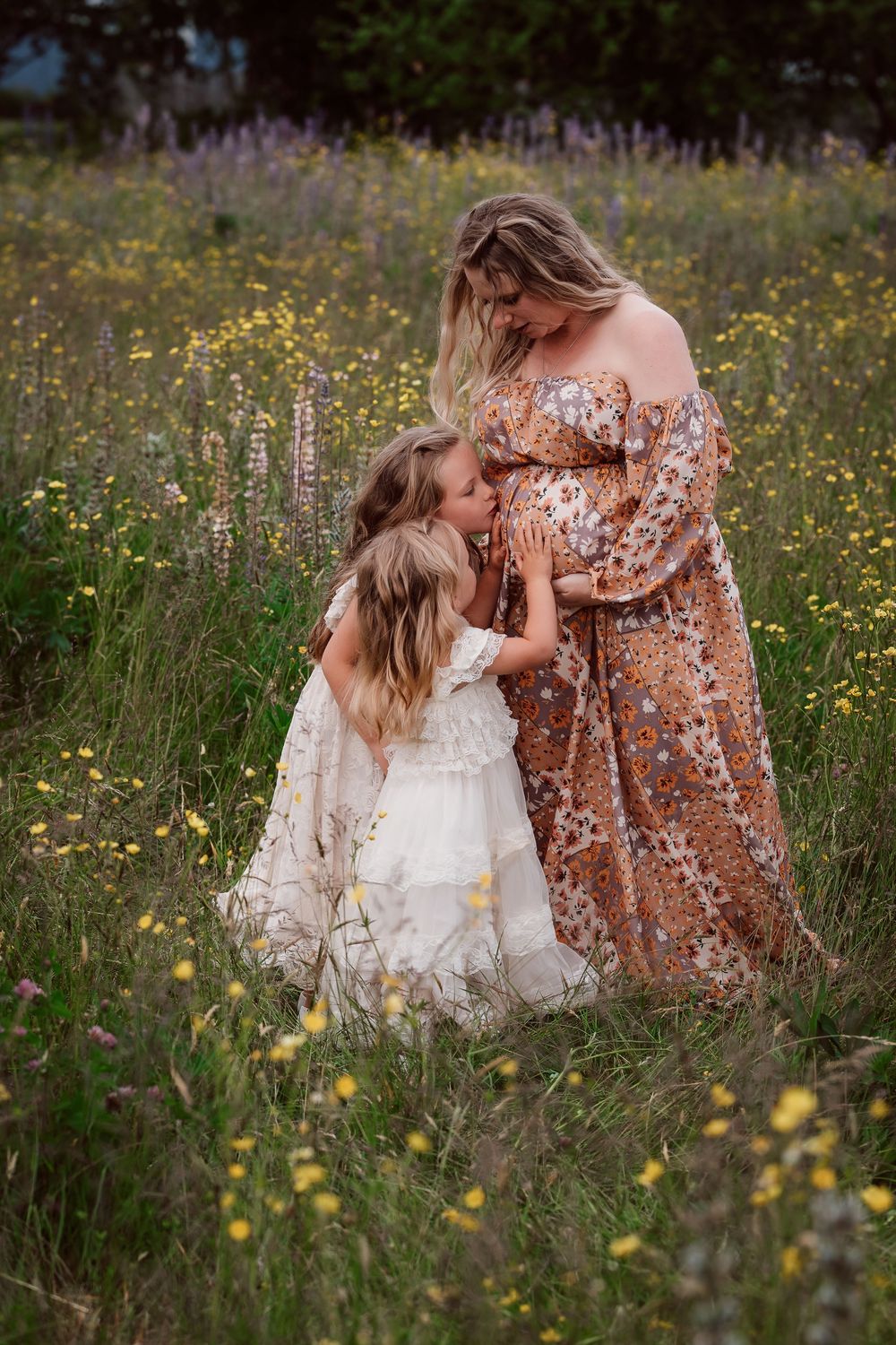 Charlotte Ann Photography - Maternity Portrait Photography. Pacific Northwest Photographer. Forks, Washington Photographer.