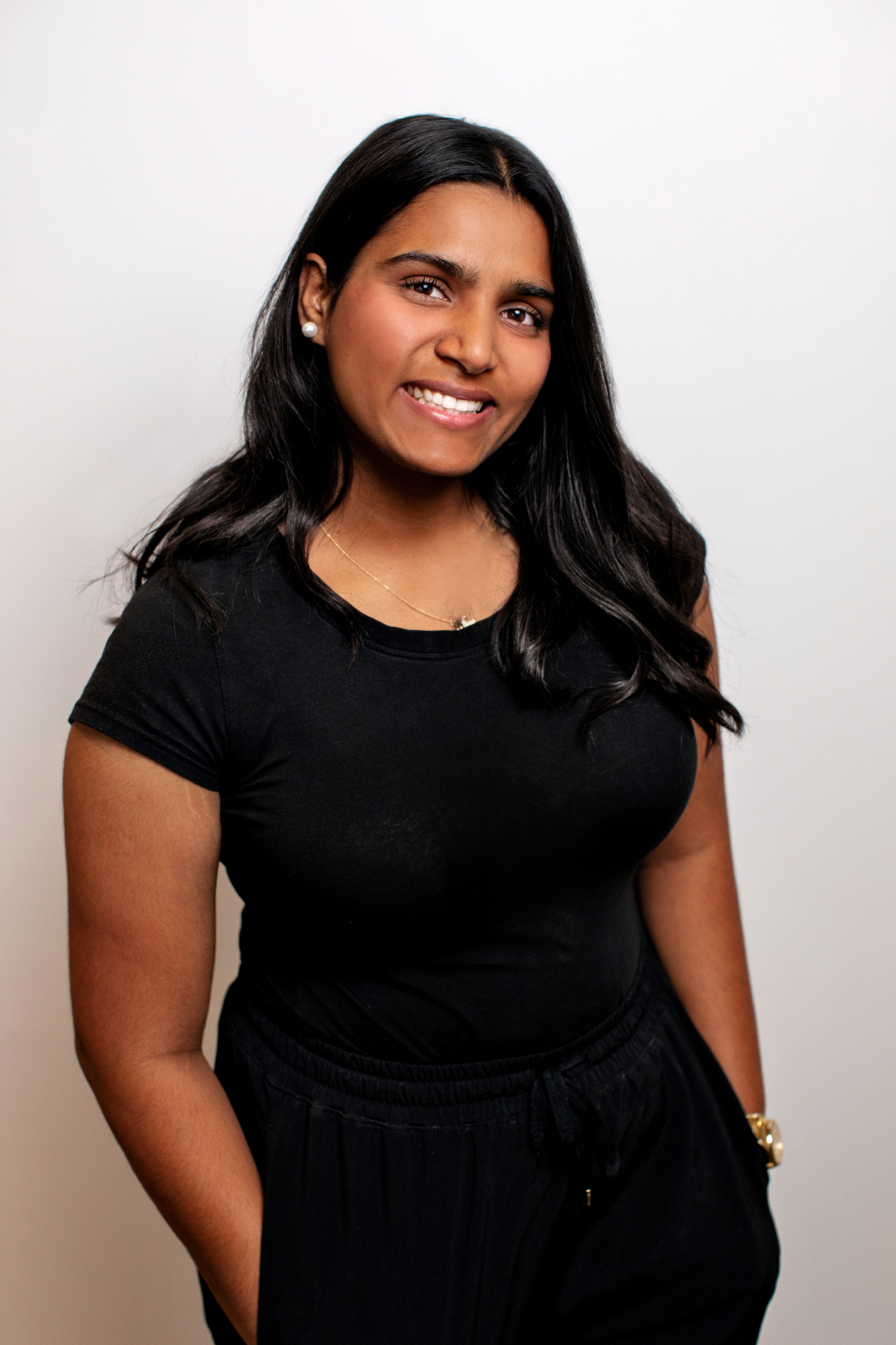 ESTHETICIAN - Muskan Muskan