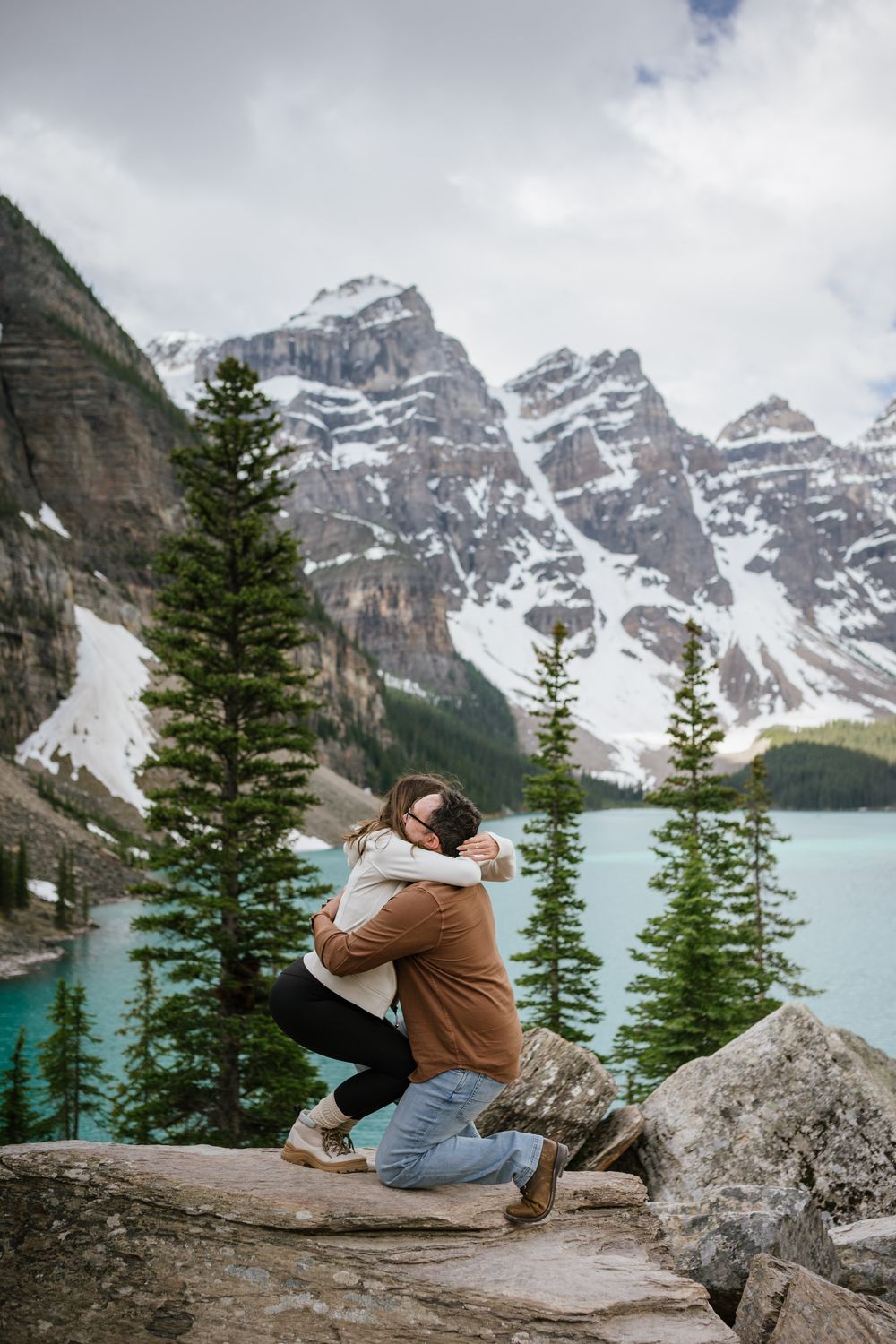 Moraine Lake Proposal Photographer
Moraine Lake Elopement Photographer
Banff Proposal Photographer
Banff Elopement Photographer
Moraine Lake