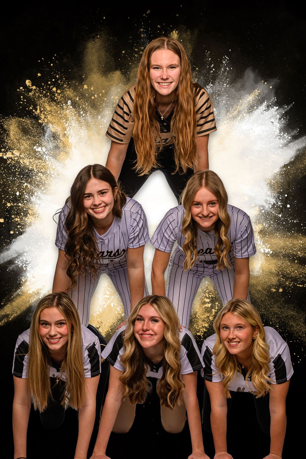 L Squared Photography sports portrait softball team pyramid