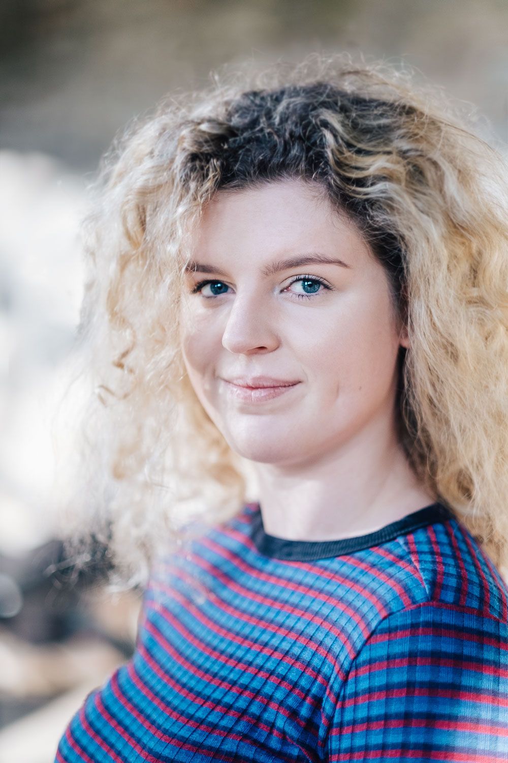 natural headshot photography