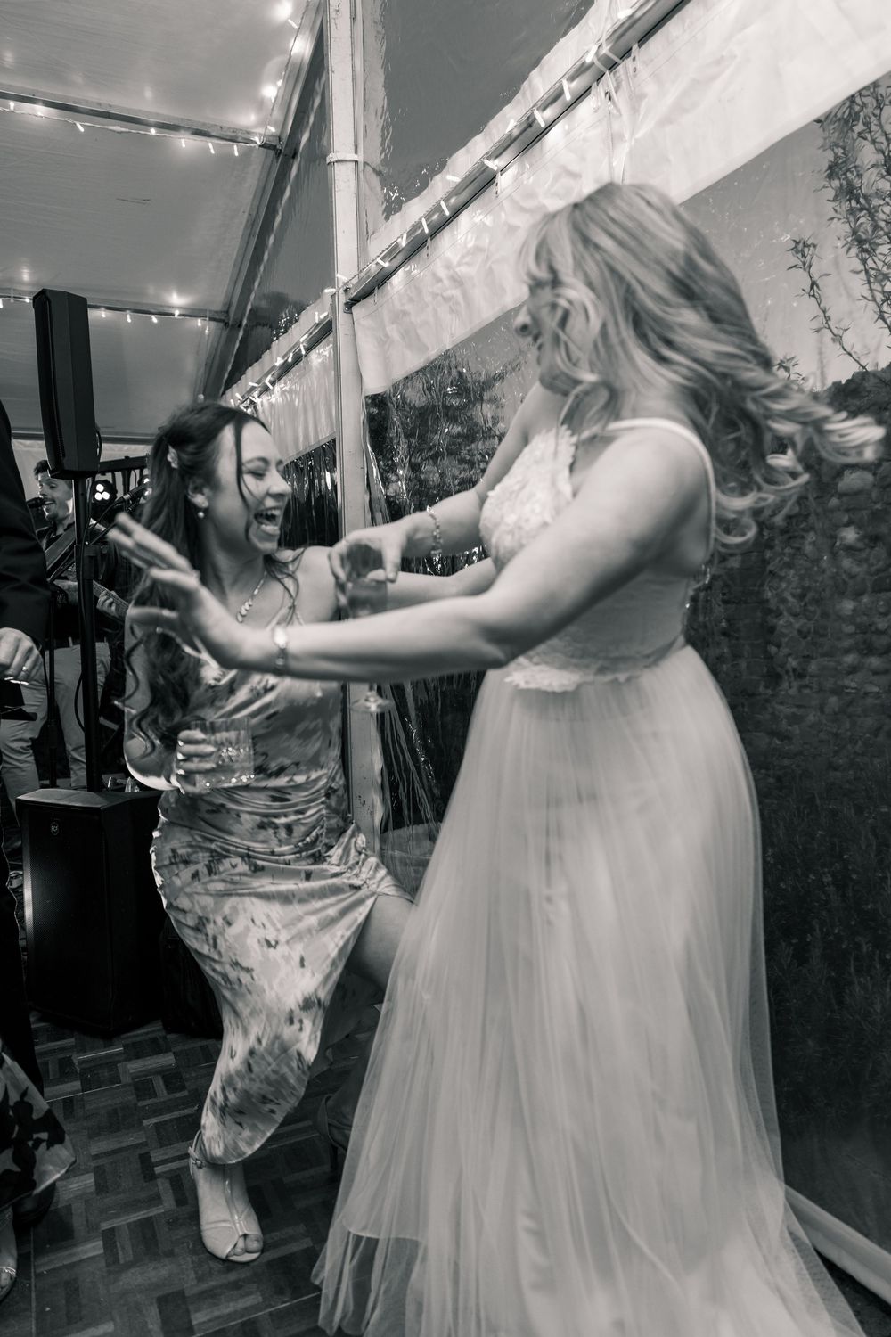 SPRING WEDDING IN NORFOLK AT BARN DRIFT | NORTH NORFOLK DRY HIRE WEDDING VENUE NORFOLK WEDDING PHOTOGRAPHY