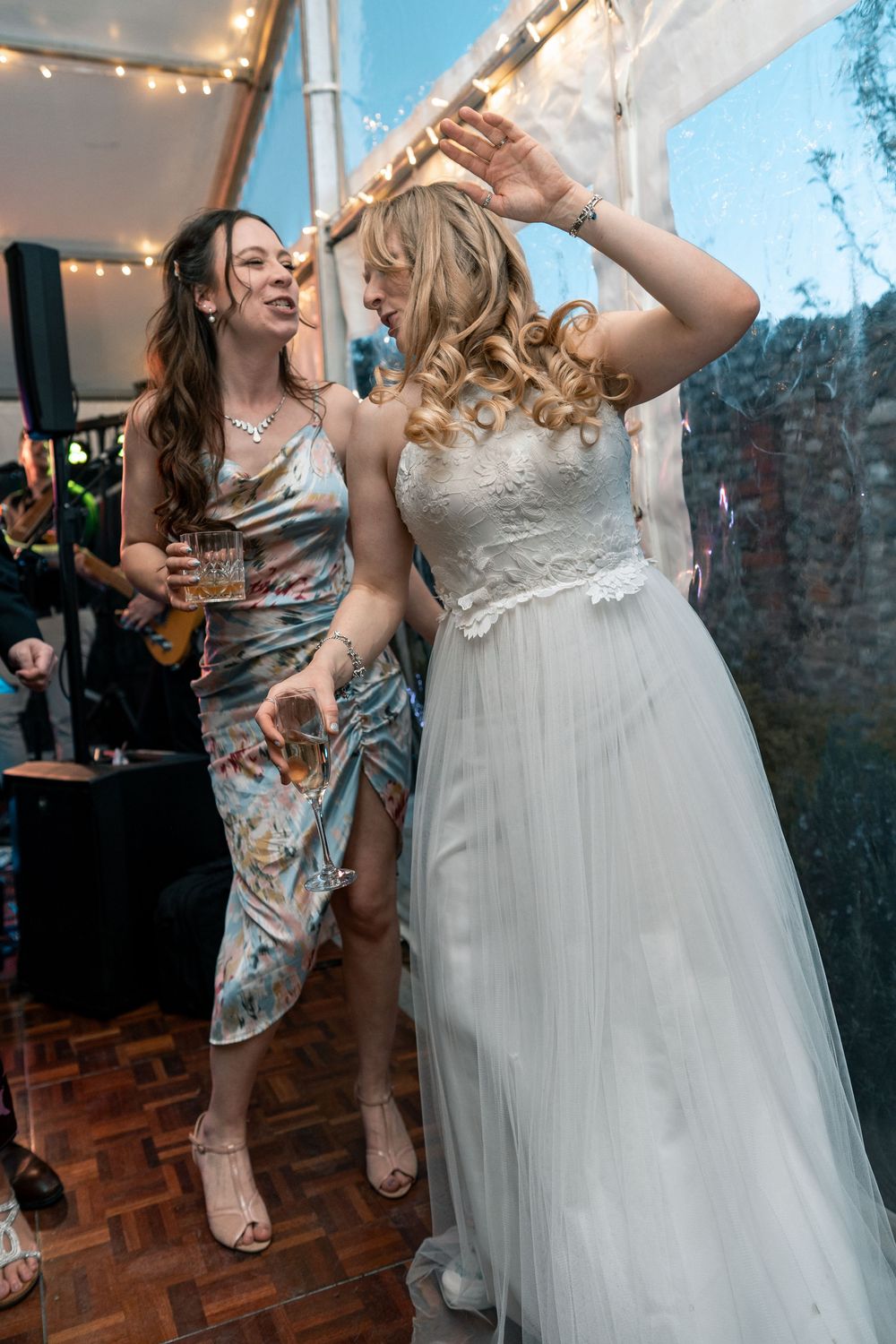 SPRING WEDDING IN NORFOLK AT BARN DRIFT | NORTH NORFOLK DRY HIRE WEDDING VENUE NORFOLK WEDDING PHOTOGRAPHY